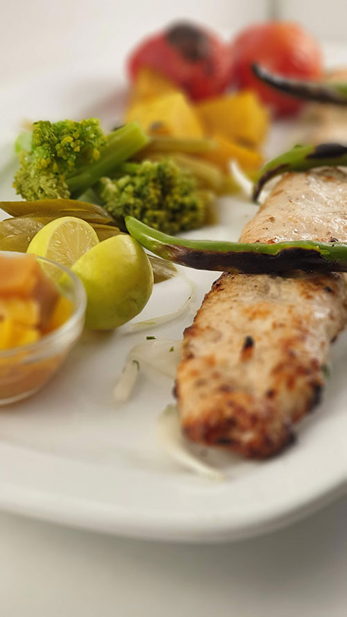 چلو جوجه لاری